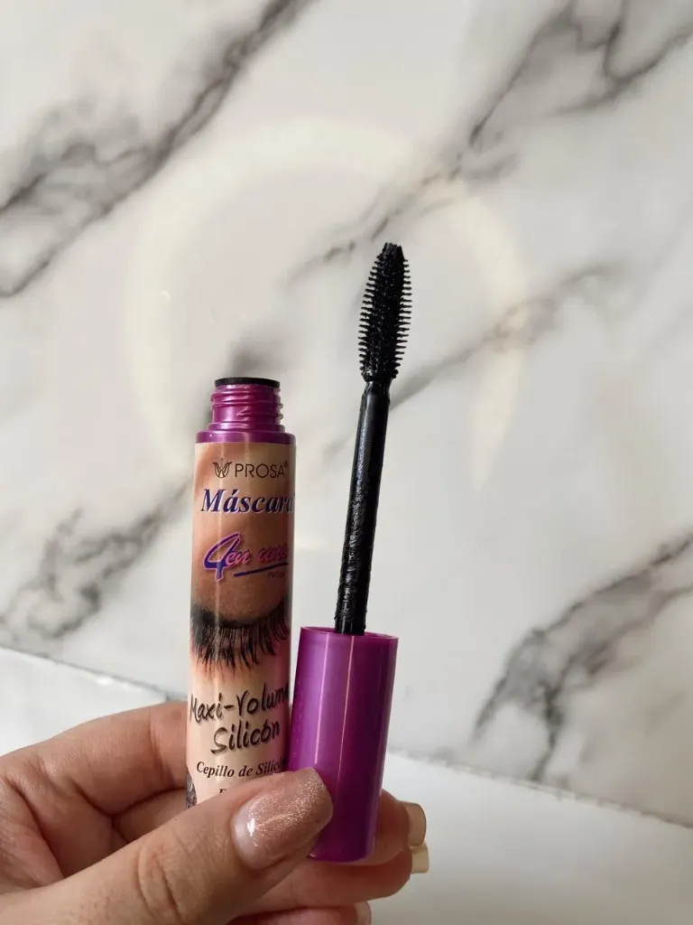 PESTAÑINA PROSA TAPA FUCSIA