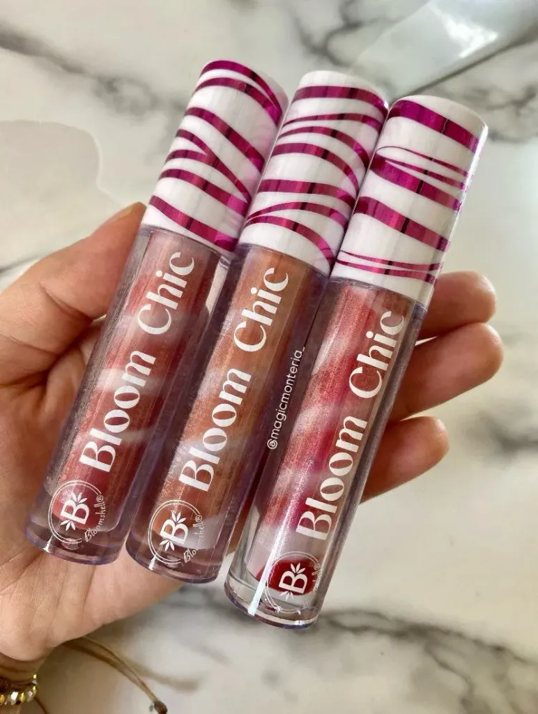 LIP GLOSS BLOOM CHIC BLOOMSHELL